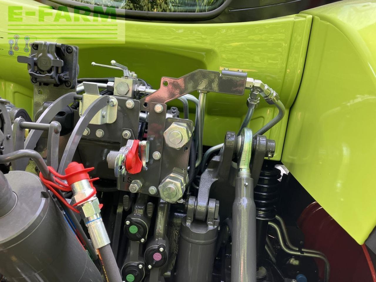 Tracteur agricole CLAAS arion 550 cmatic cebis CMATIC CEBIS