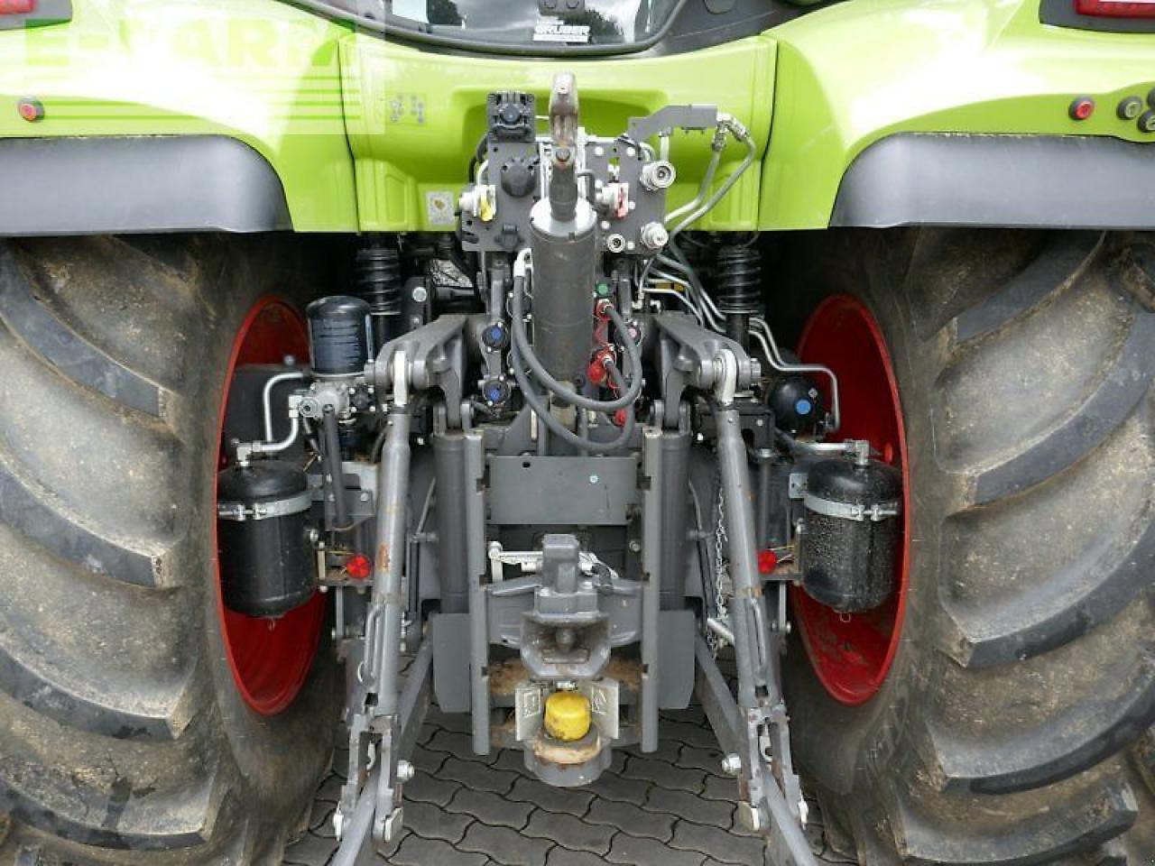 Tracteur agricole CLAAS arion 550 cmatic cebis CMATIC CEBIS