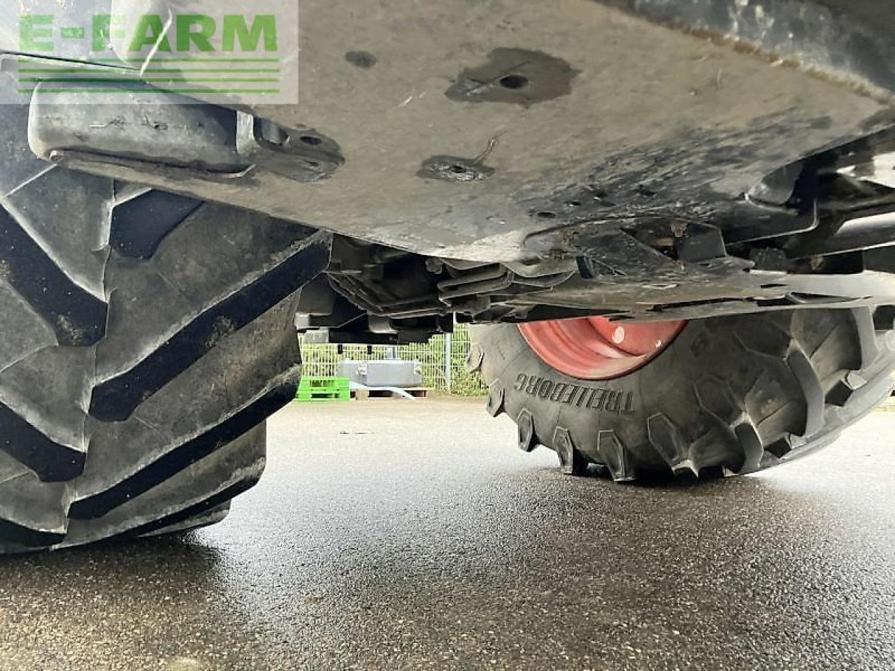 Tracteur agricole CLAAS arion 550 cmatic cebis CMATIC CEBIS