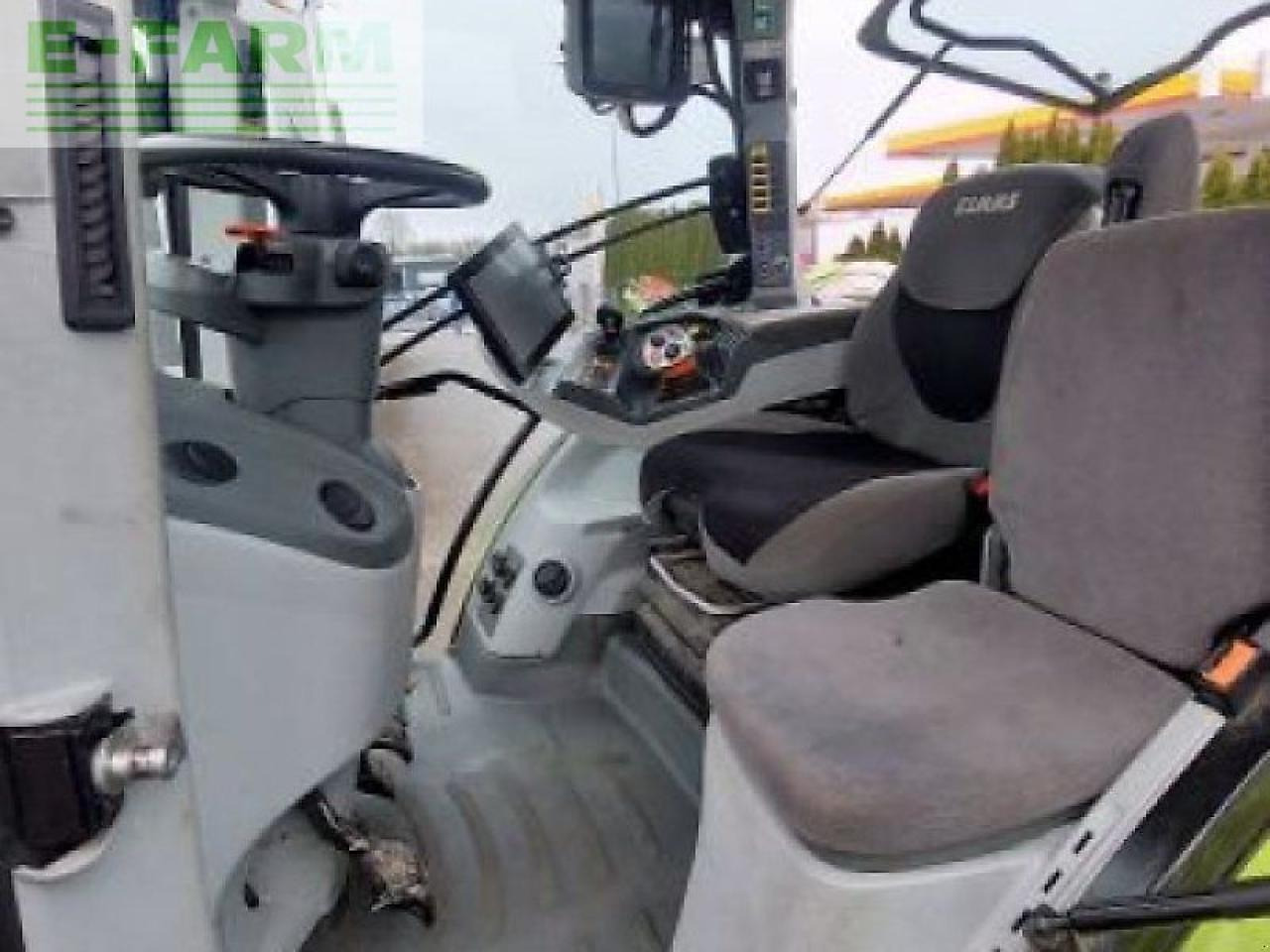 Tracteur agricole CLAAS arion 550 cmatic cebis CMATIC CEBIS