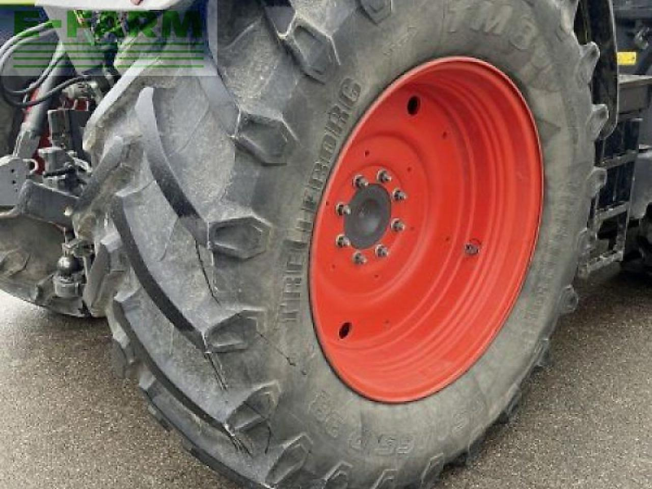 Tracteur agricole CLAAS arion 550 cmatic cebis CMATIC CEBIS