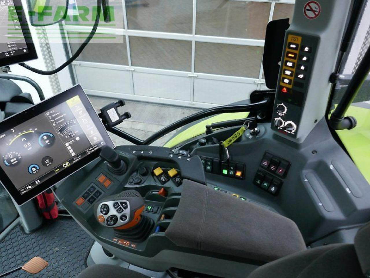 Tracteur agricole CLAAS arion 550 cmatic cebis CMATIC CEBIS