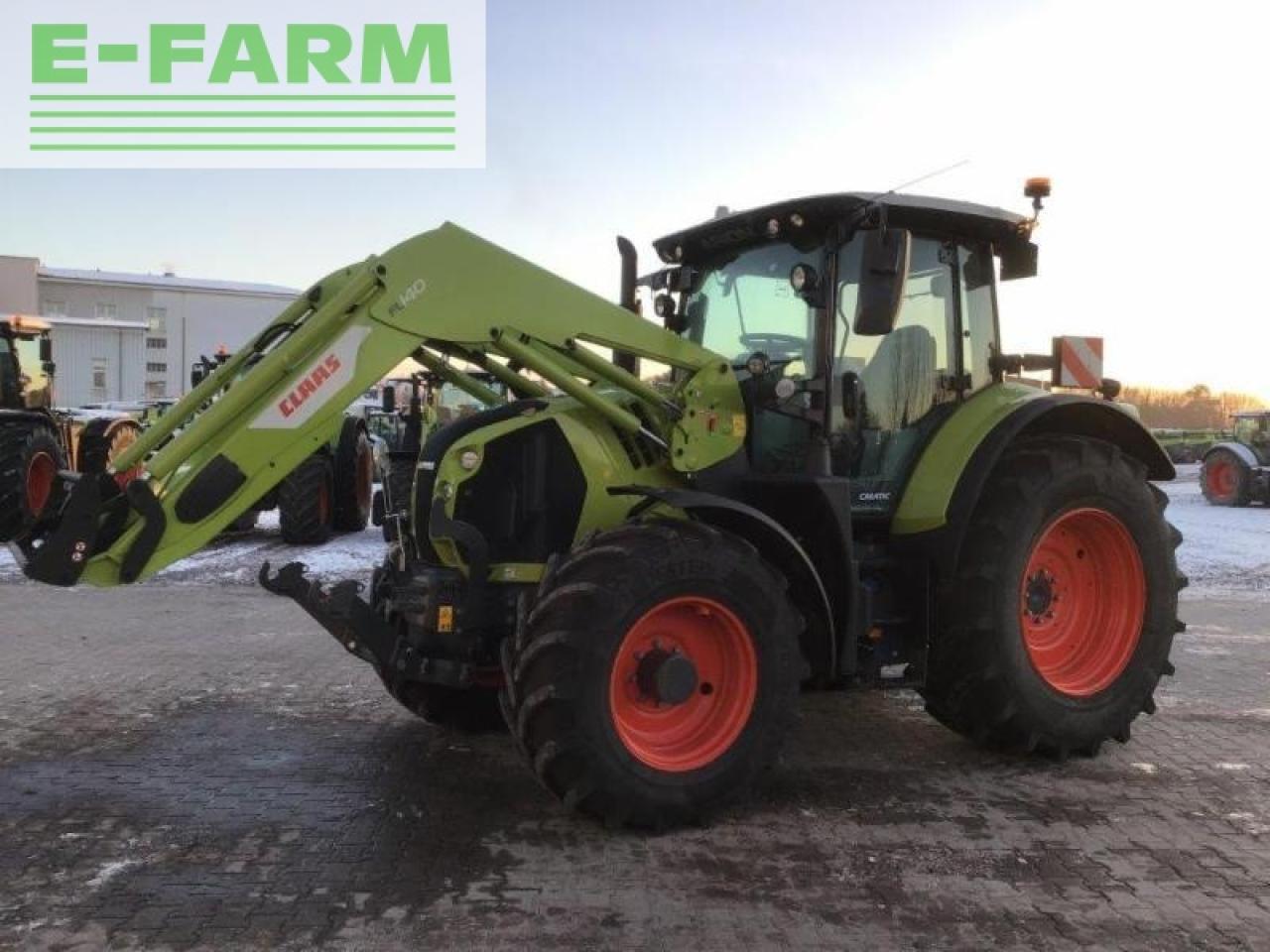 Tracteur agricole CLAAS arion 550 cmatic stage v