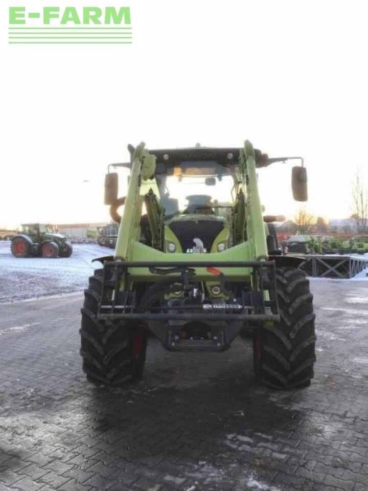Tracteur agricole CLAAS arion 550 cmatic stage v