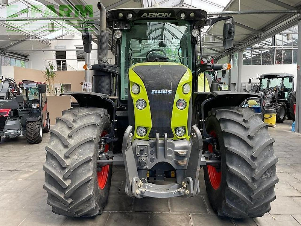 Tracteur agricole CLAAS arion 550 hexashift cis HEXASHIFT CIS