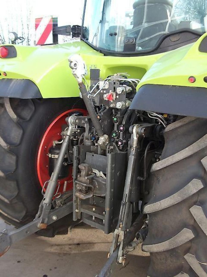 Tracteur agricole CLAAS arion 550 hexashift cis HEXASHIFT CIS