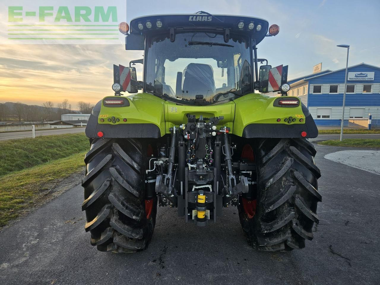 Tracteur agricole CLAAS arion 570 cmatic cebis