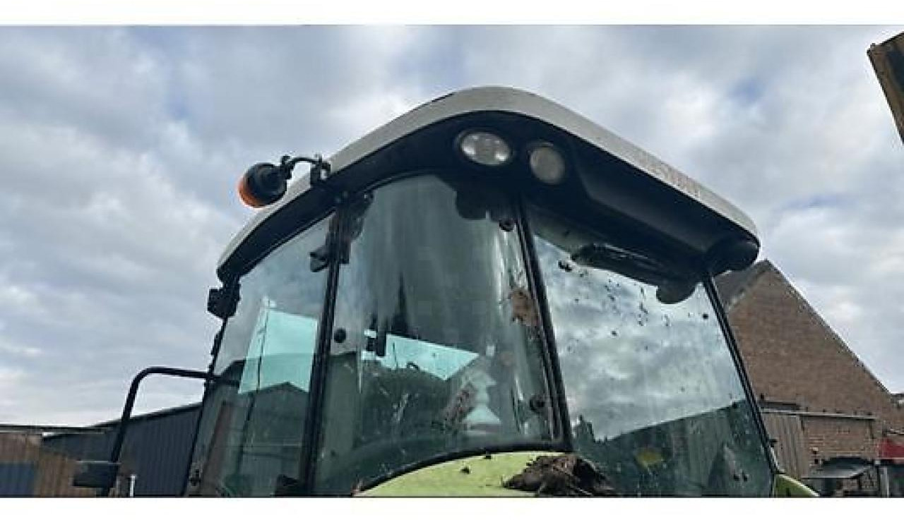 Tracteur agricole CLAAS arion 610