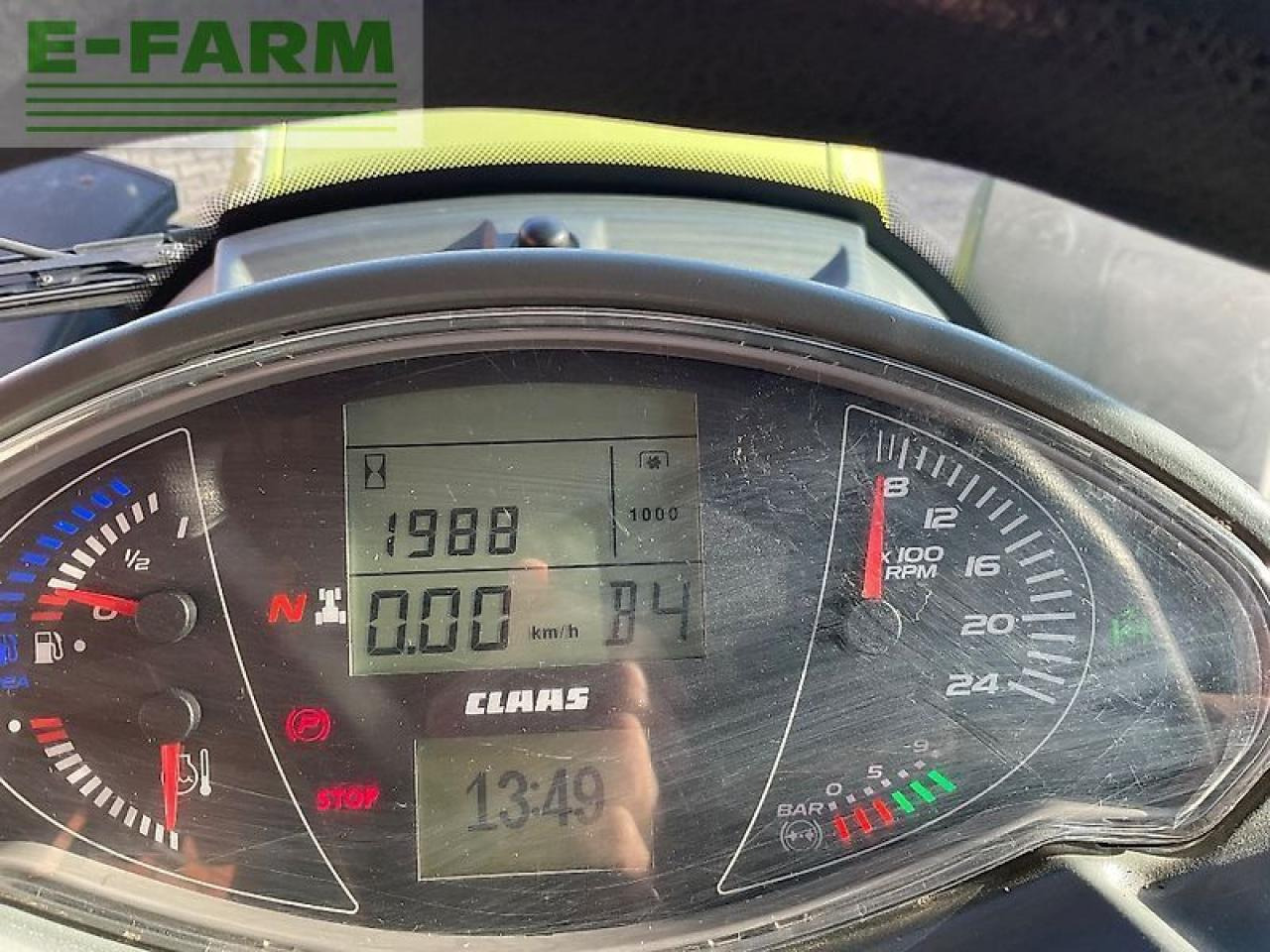 Tracteur agricole CLAAS arion 610