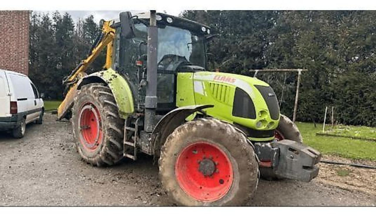 Tracteur agricole CLAAS arion 610