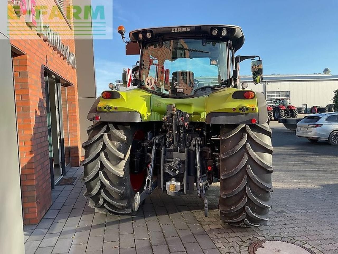 Tracteur agricole CLAAS arion 610