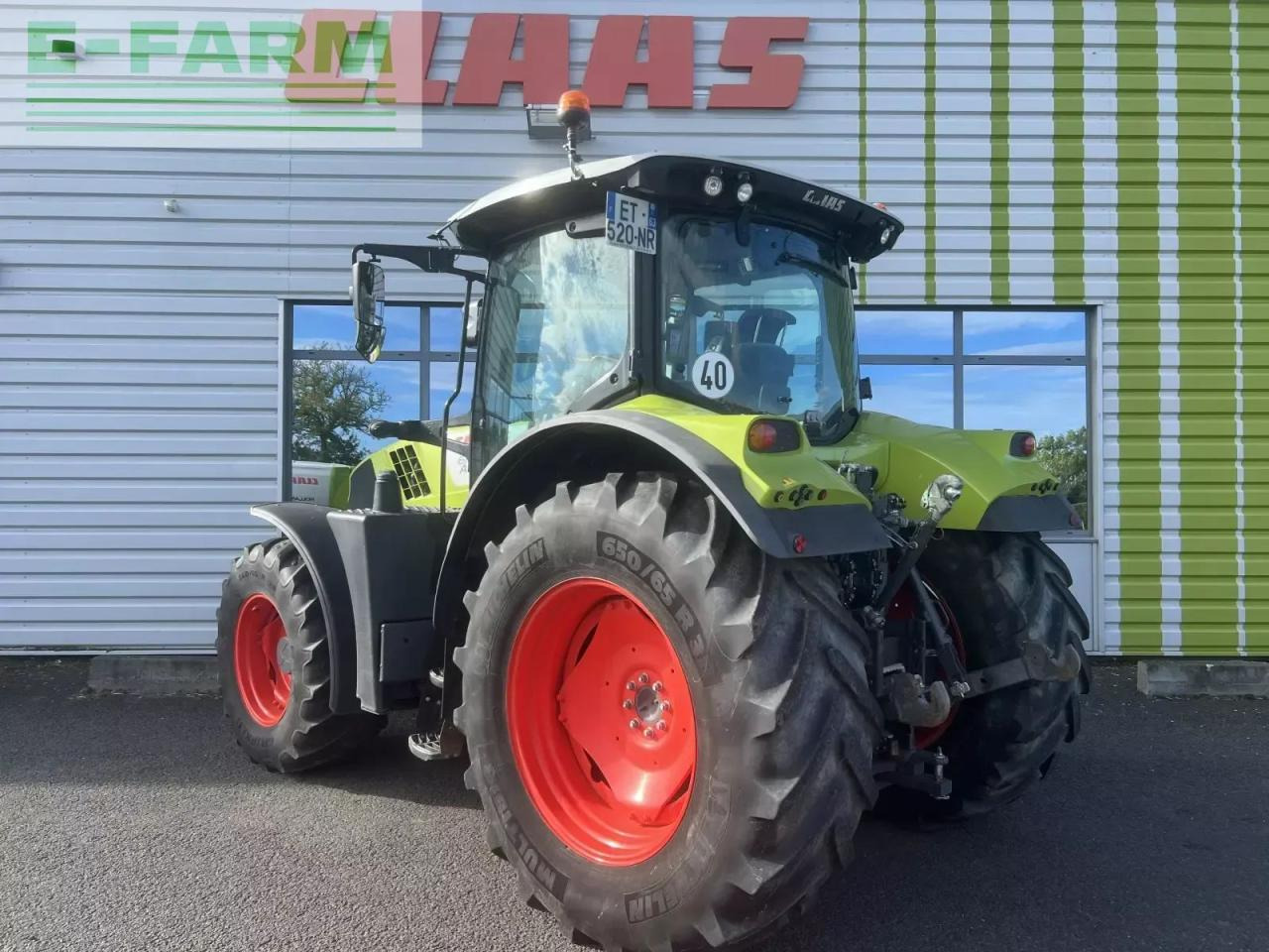 Tracteur agricole CLAAS arion 610 advance