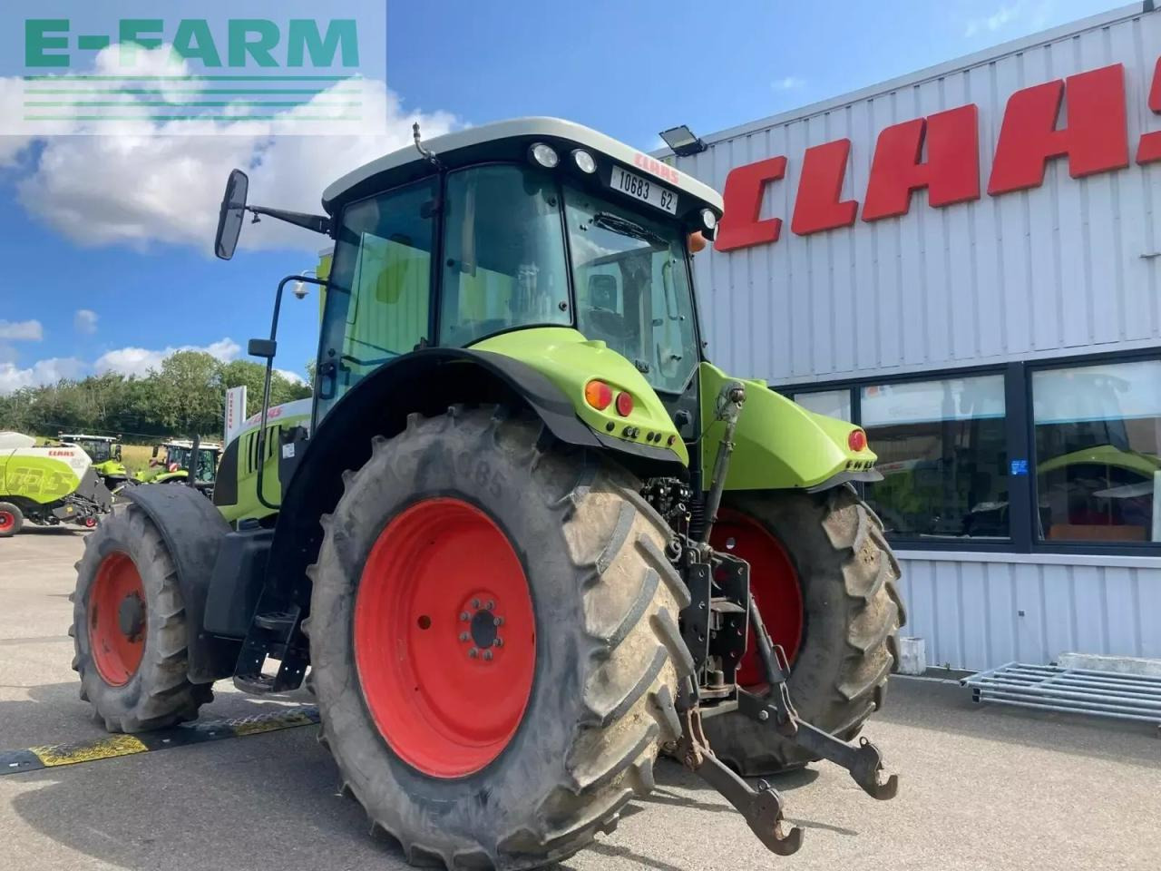 Tracteur agricole CLAAS arion 610 c intensive
