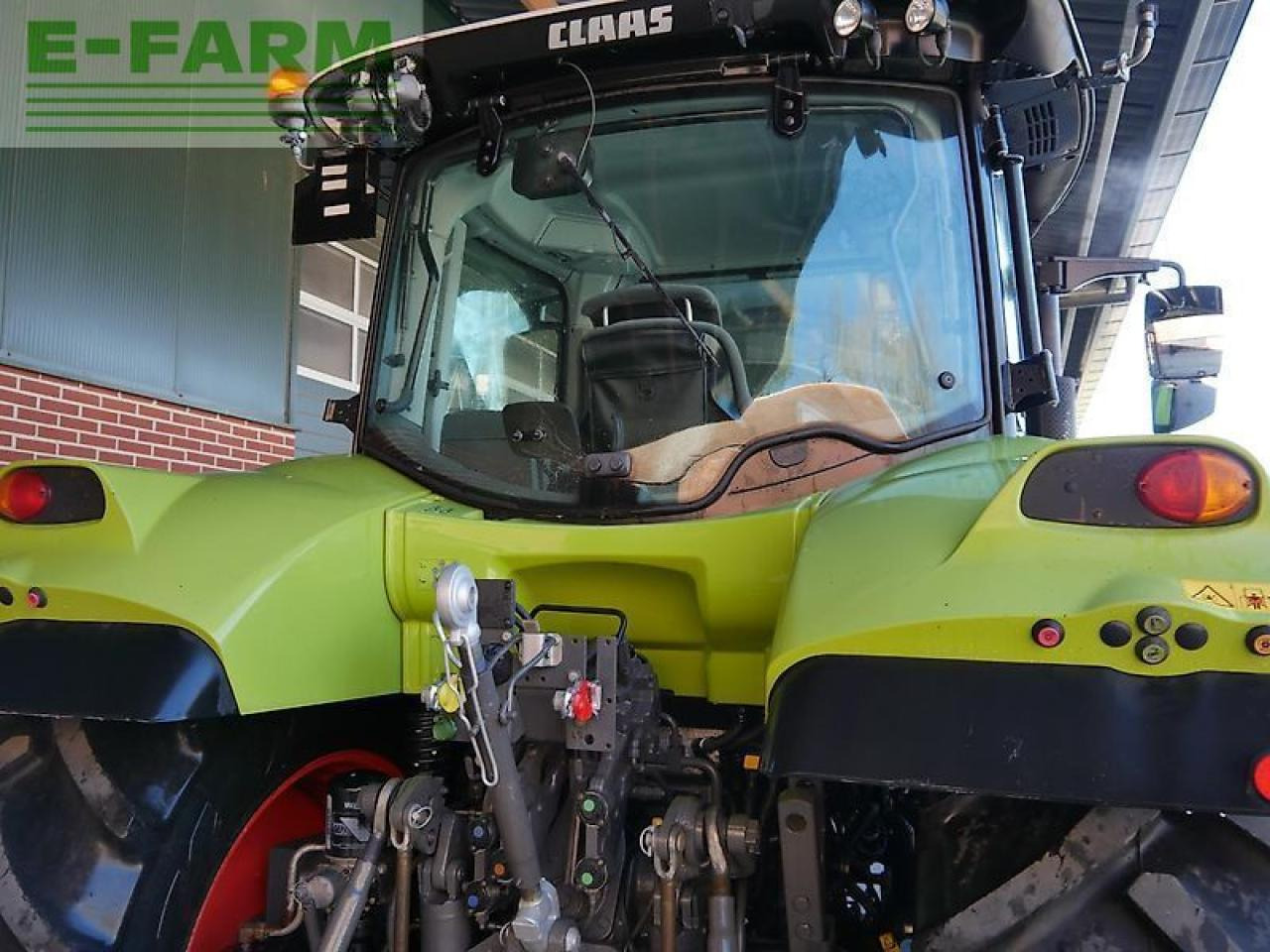 Tracteur agricole CLAAS arion 610 cis