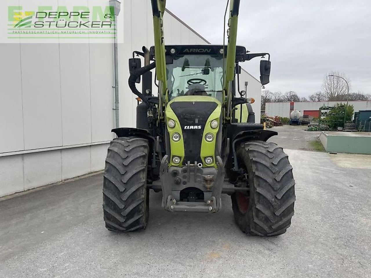 Tracteur agricole CLAAS arion 610 cis CIS