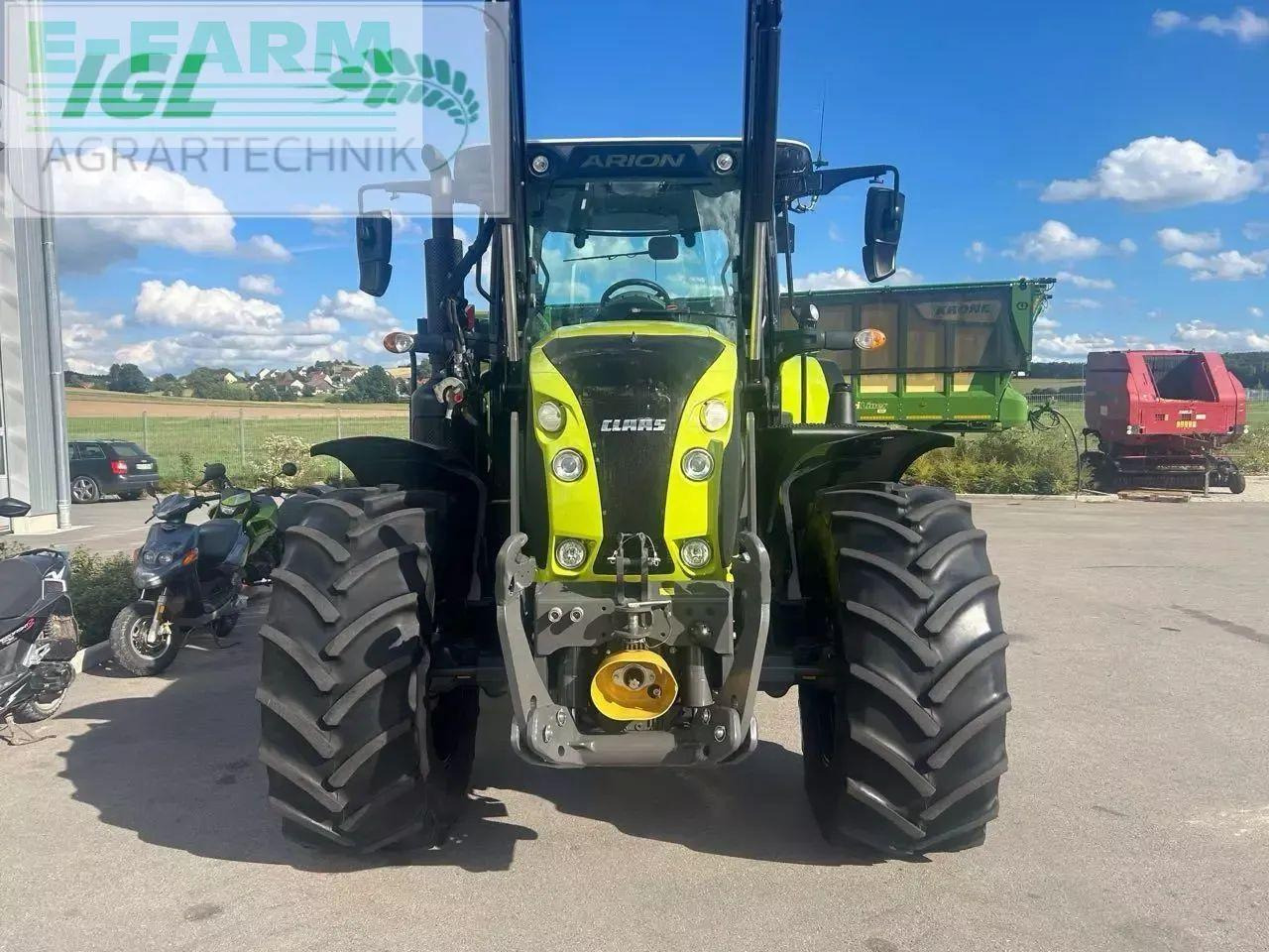 Tracteur agricole CLAAS arion 610 hexashift