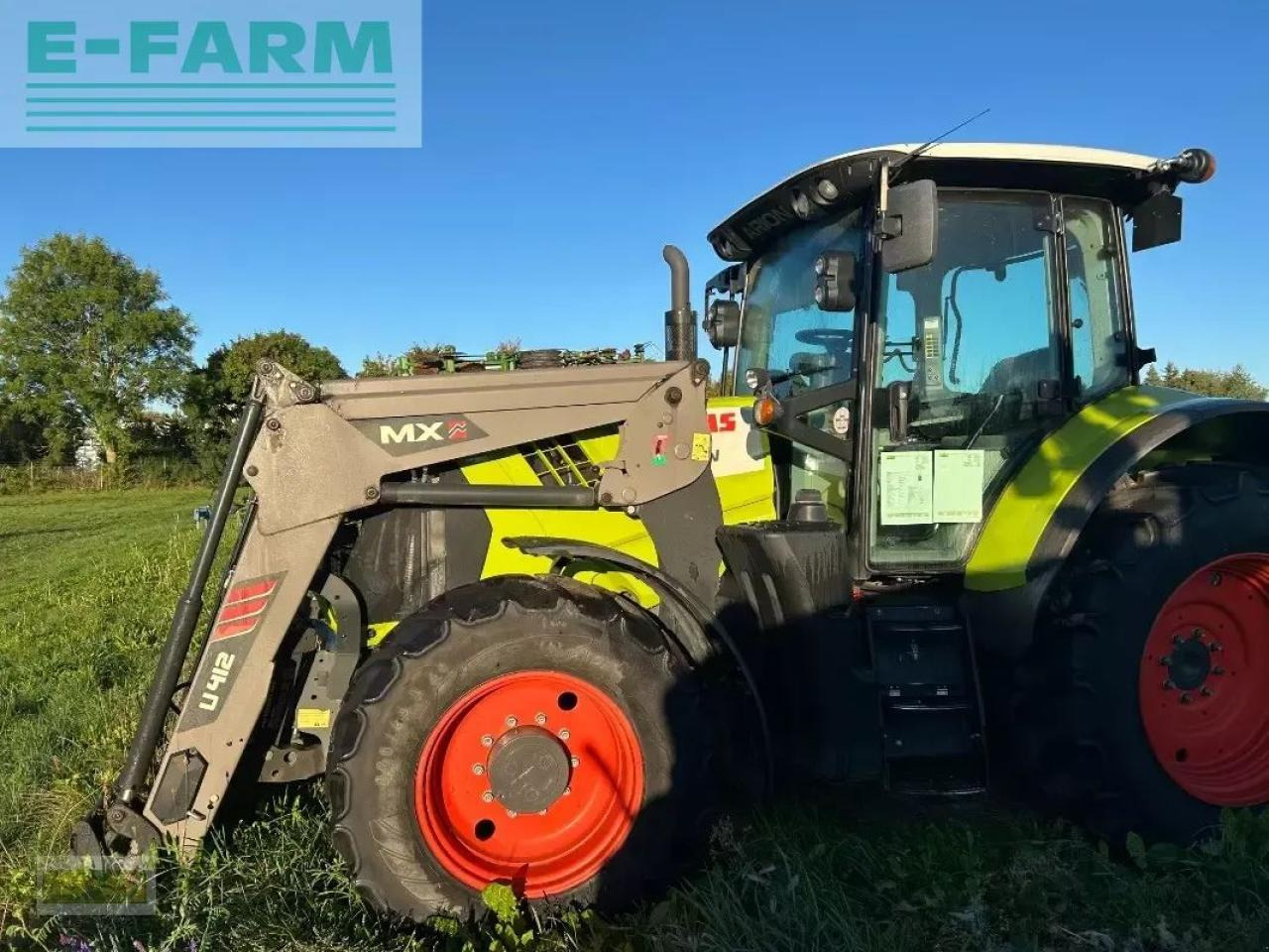 Tracteur agricole CLAAS arion 620