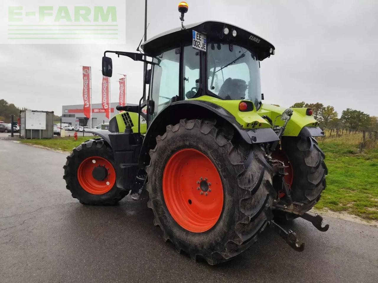 Tracteur agricole CLAAS arion 620