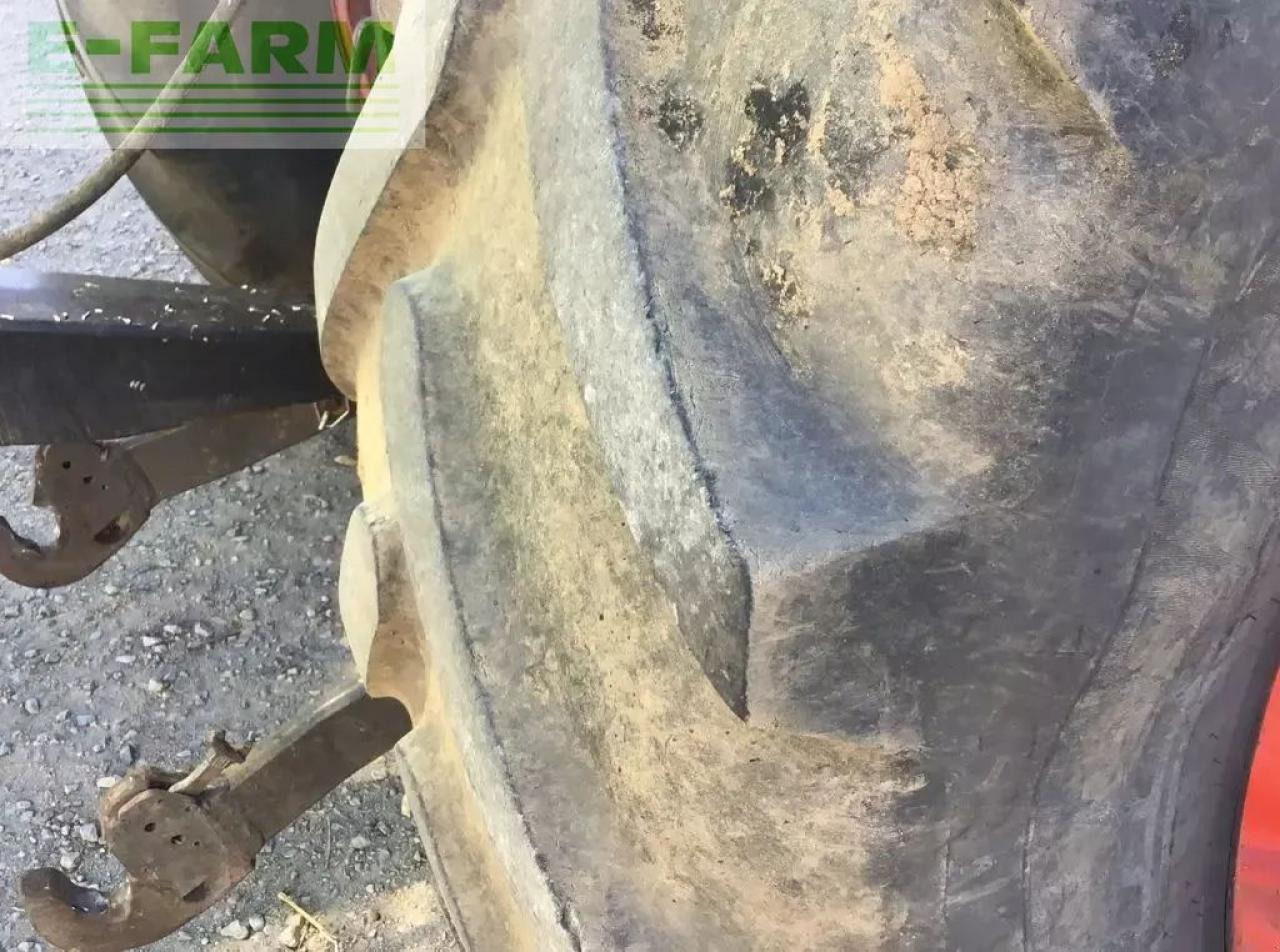 Tracteur agricole CLAAS arion 620