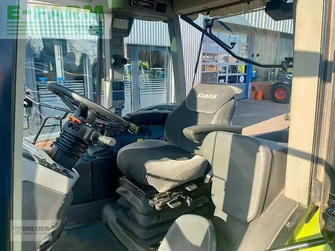 Tracteur agricole CLAAS arion 620 c C