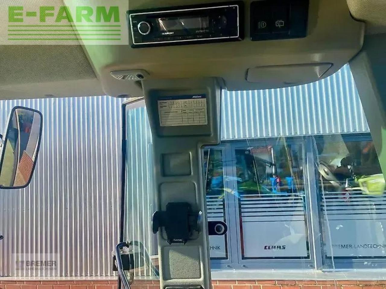 Tracteur agricole CLAAS arion 620 c C