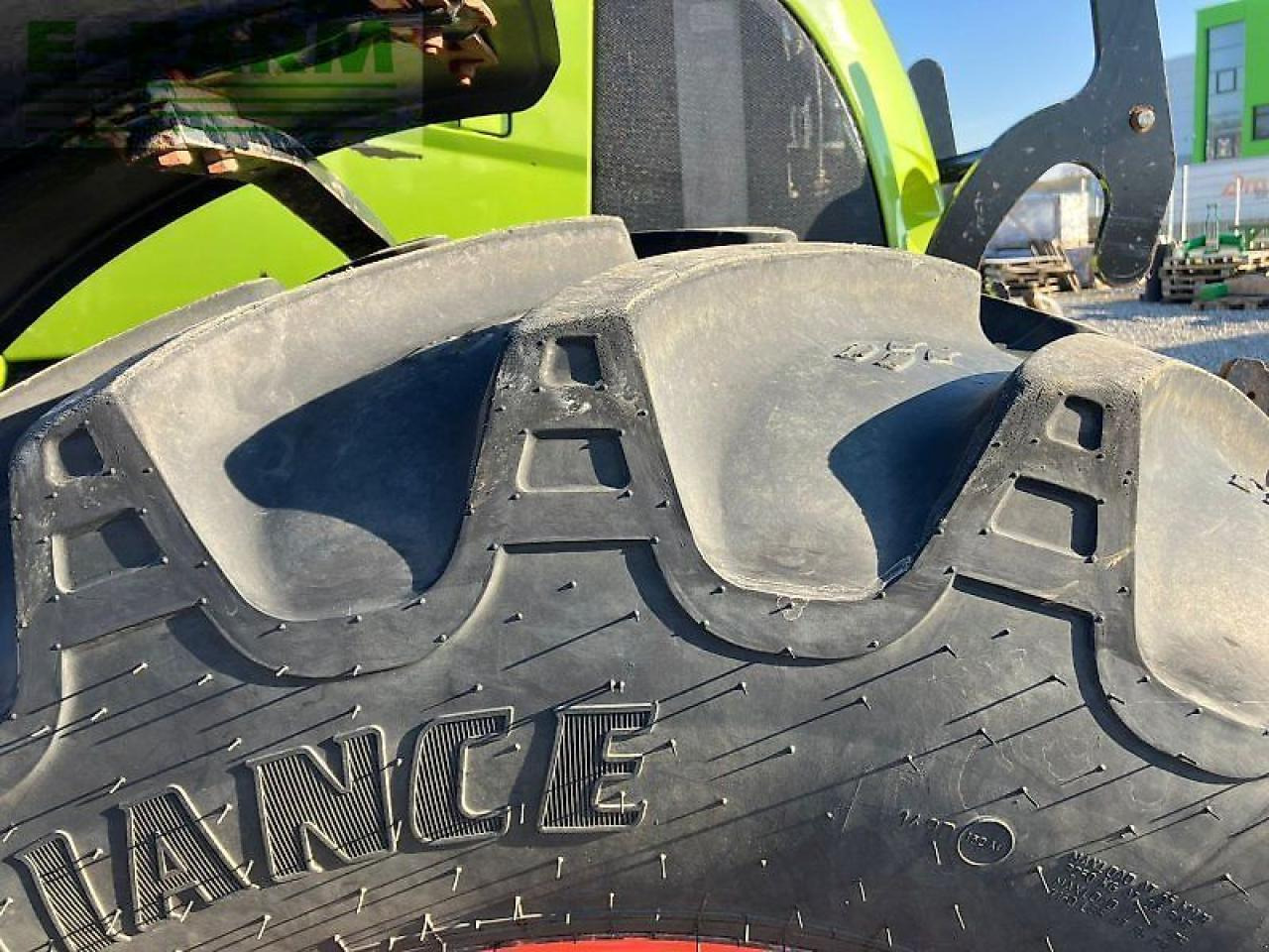 Tracteur agricole CLAAS arion 620 cebis CEBIS