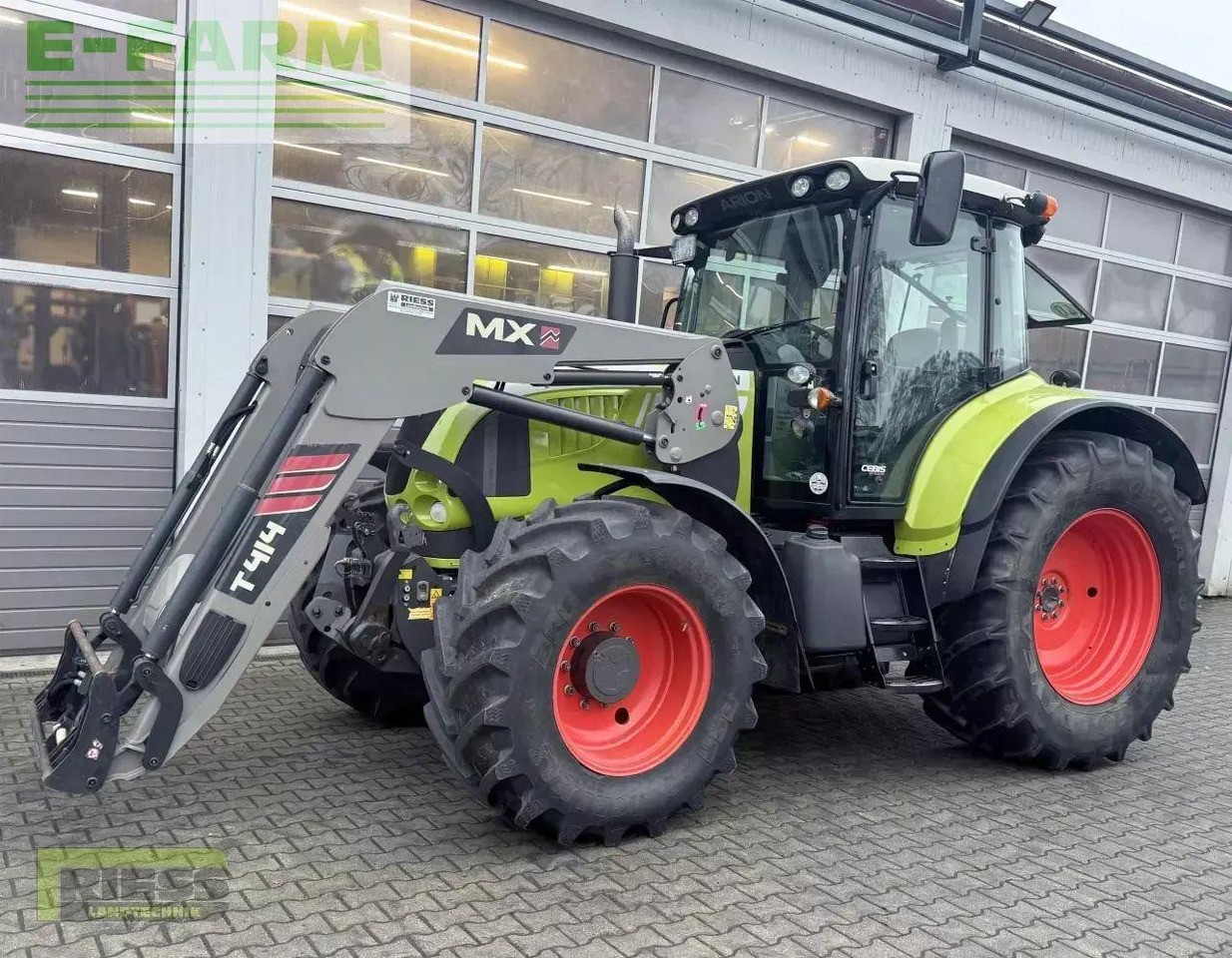Tracteur agricole CLAAS arion 620 cebis a19 mx t414