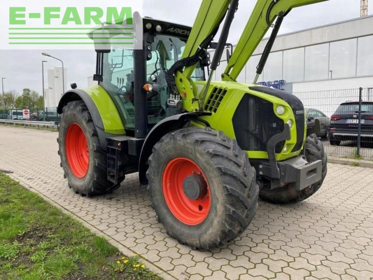 Tracteur agricole CLAAS arion 620 cis mit frontlader CIS