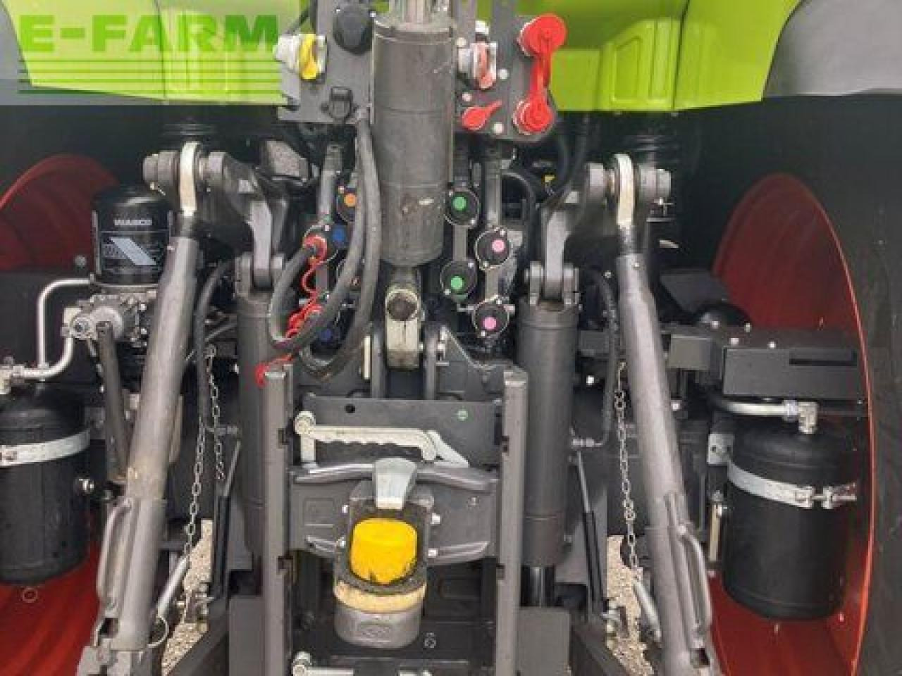 Tracteur agricole CLAAS arion 630 cebis cmatic CMATIC CEBIS