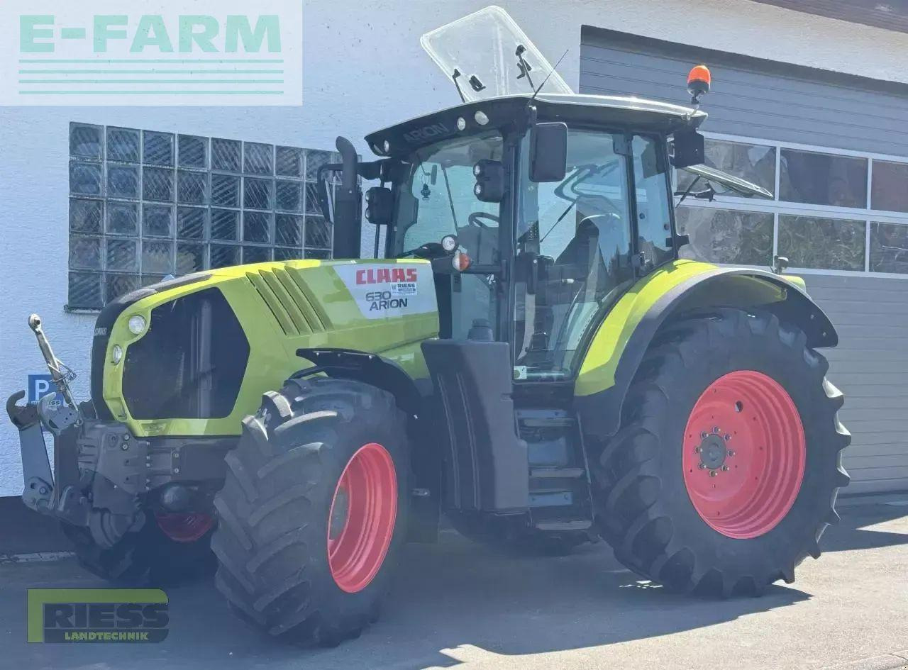 Tracteur agricole CLAAS arion 630 cis 3b a36 CIS