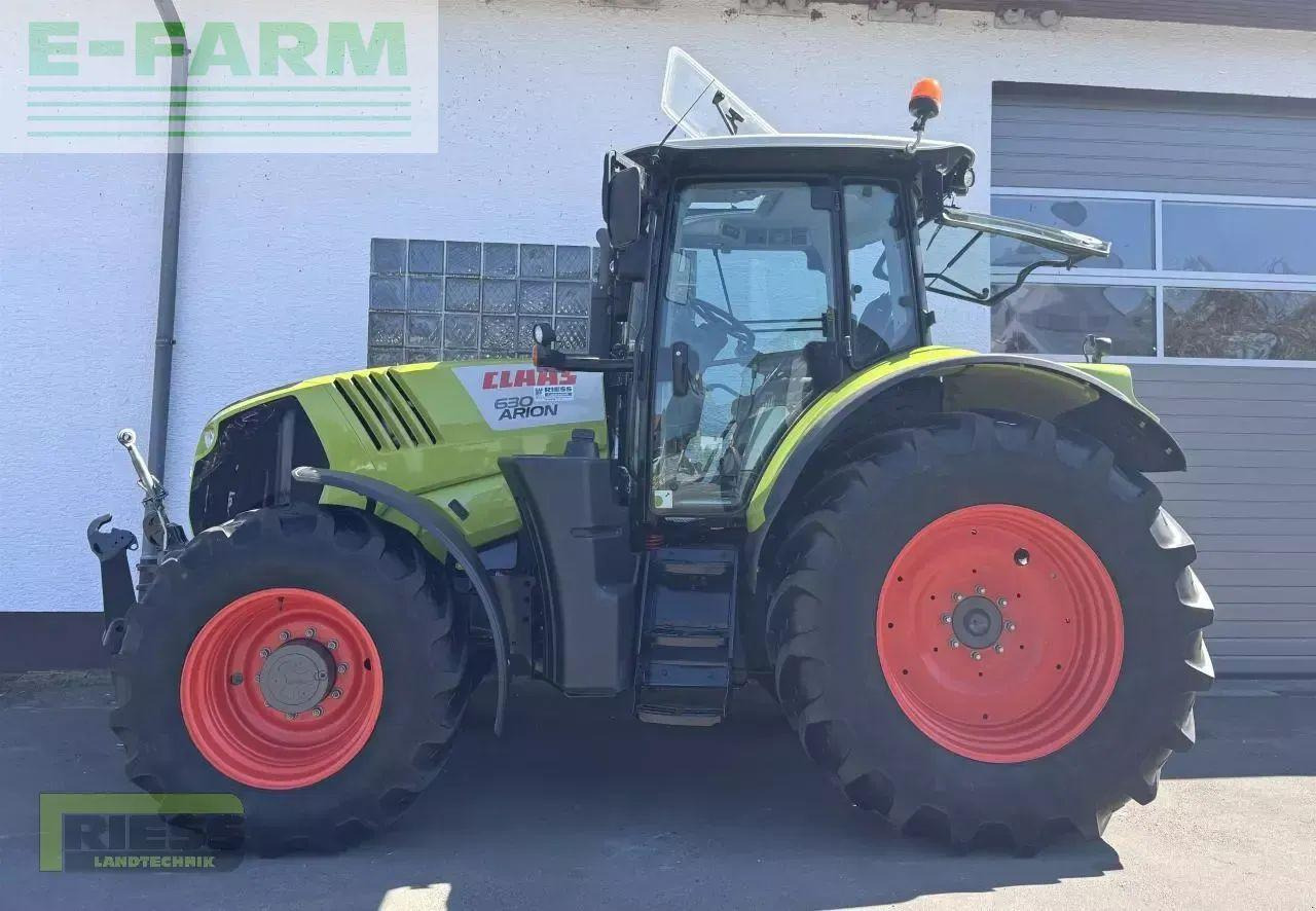 Tracteur agricole CLAAS arion 630 cis 3b a36 CIS