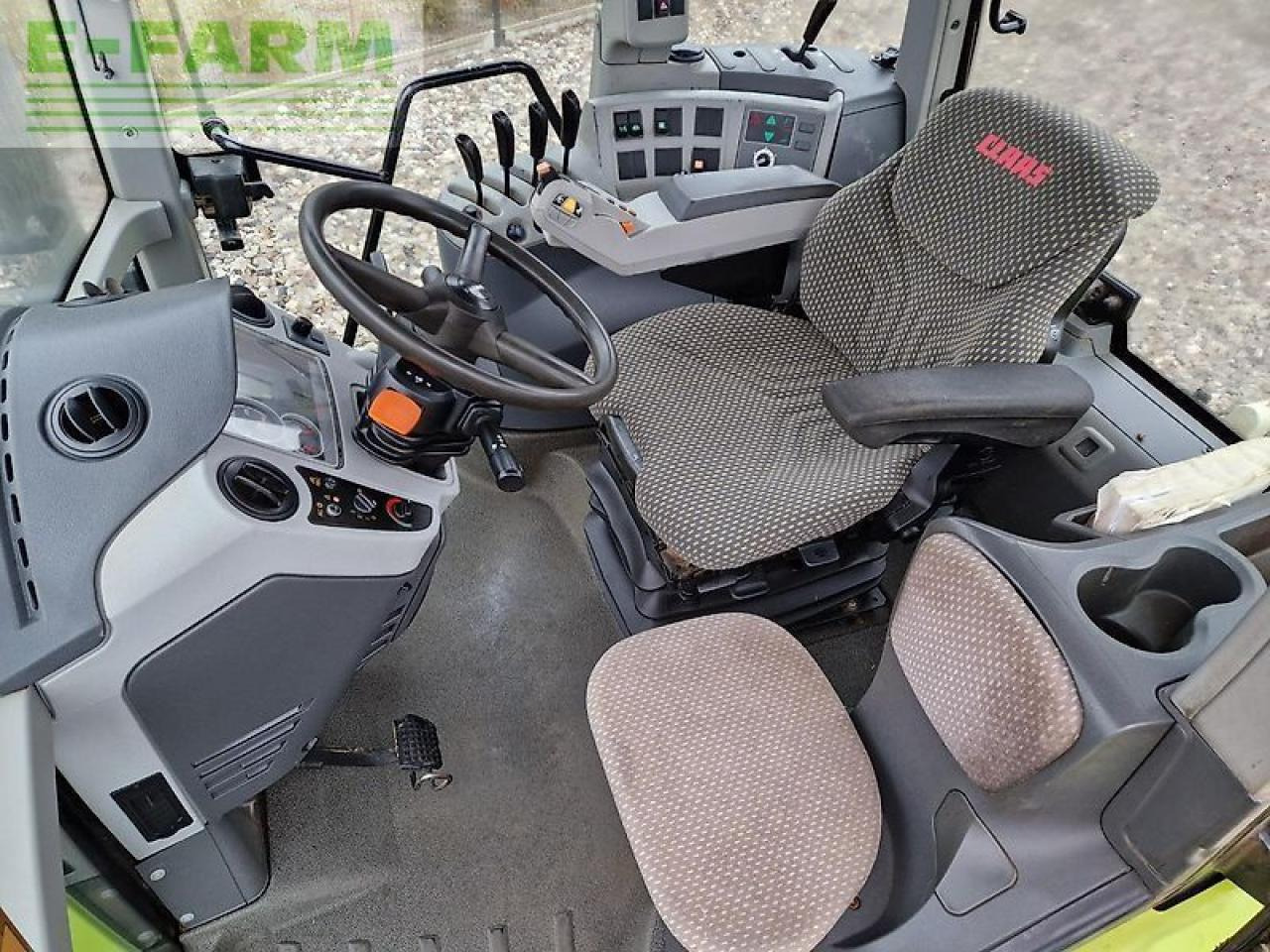 Tracteur agricole CLAAS arion 630 cis CIS