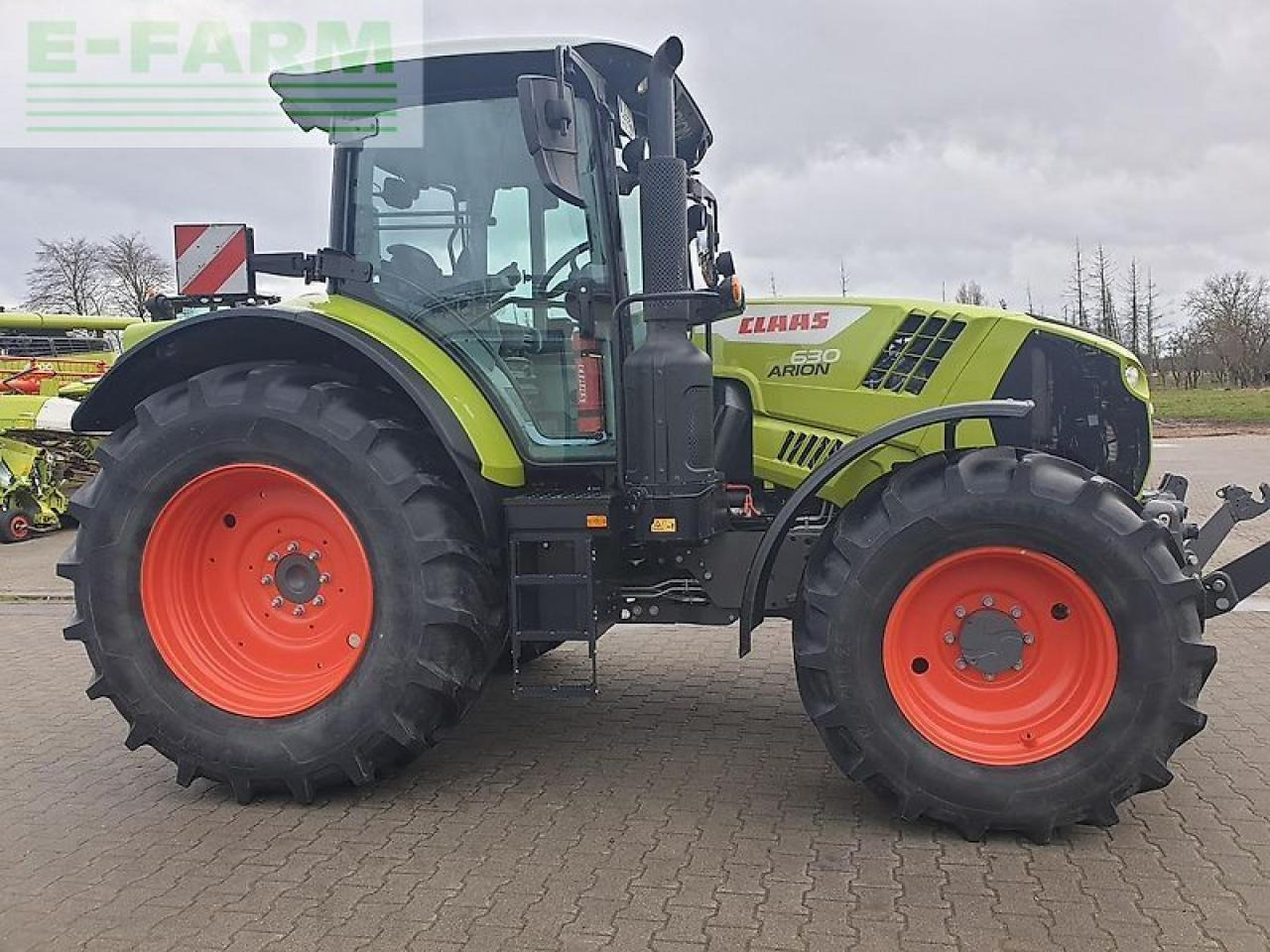 Tracteur agricole CLAAS arion 630 cis CIS