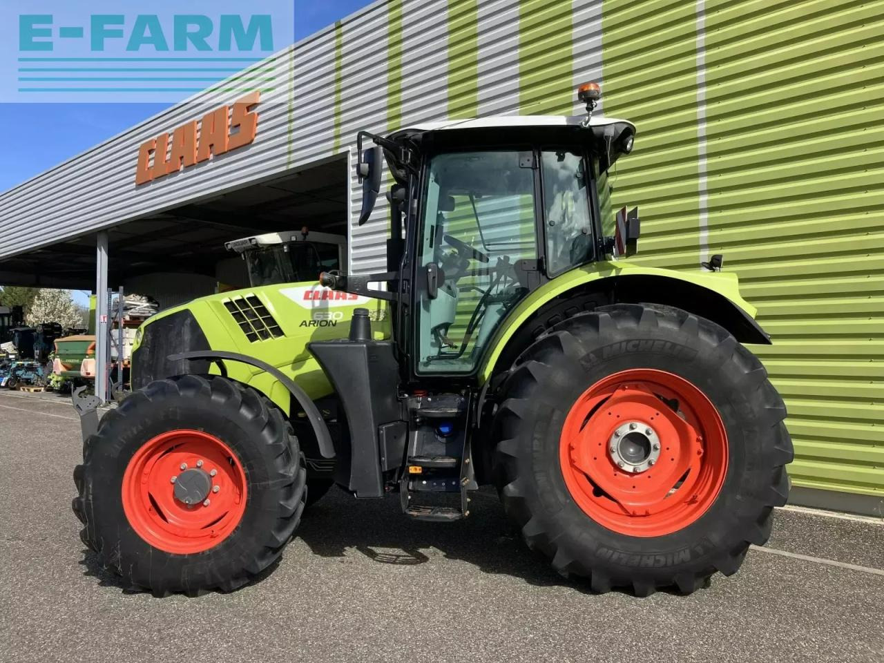 Tracteur agricole CLAAS arion 630 cis electropilot CIS