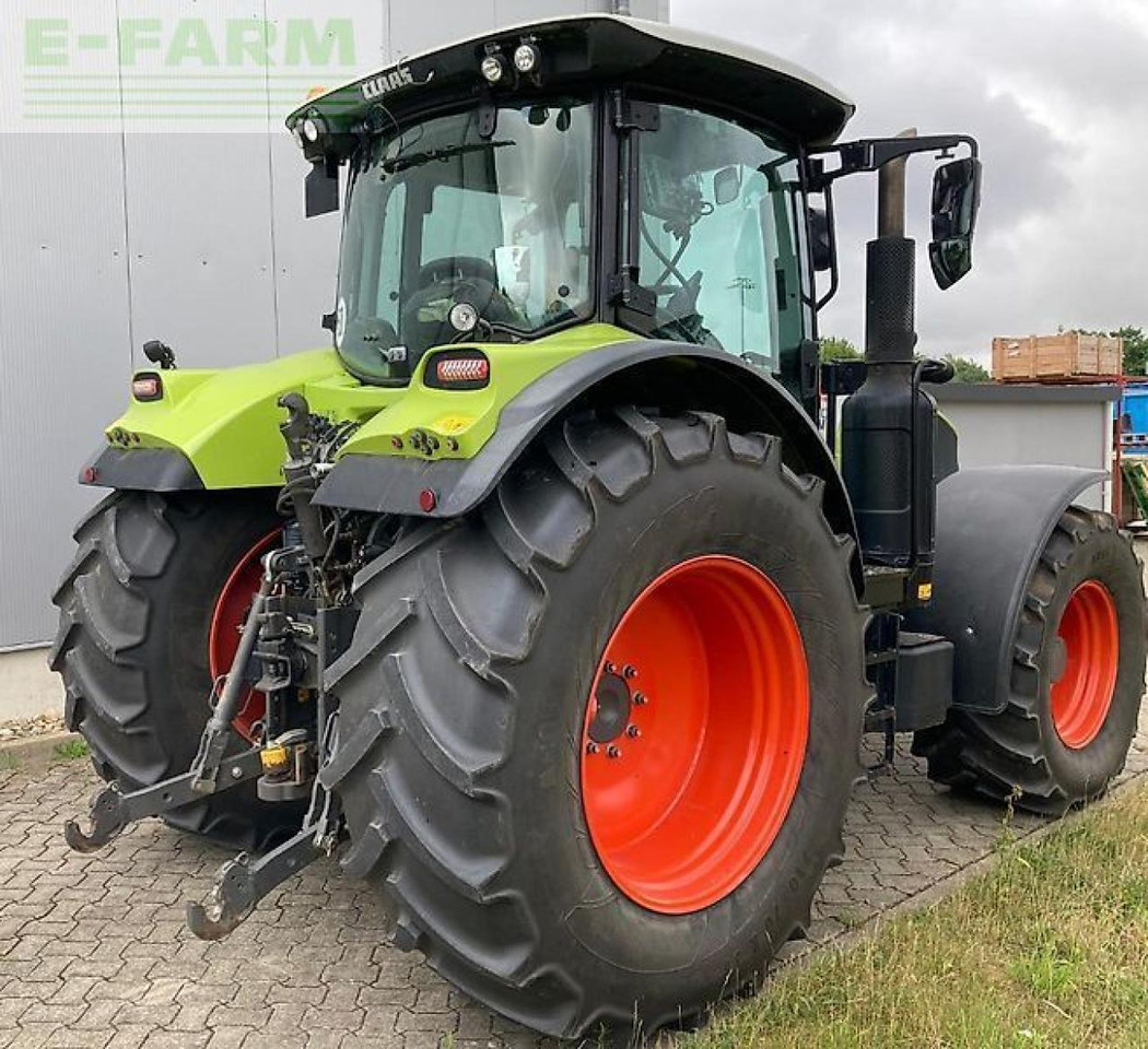 Tracteur agricole CLAAS arion 630 cmatic CMATIC