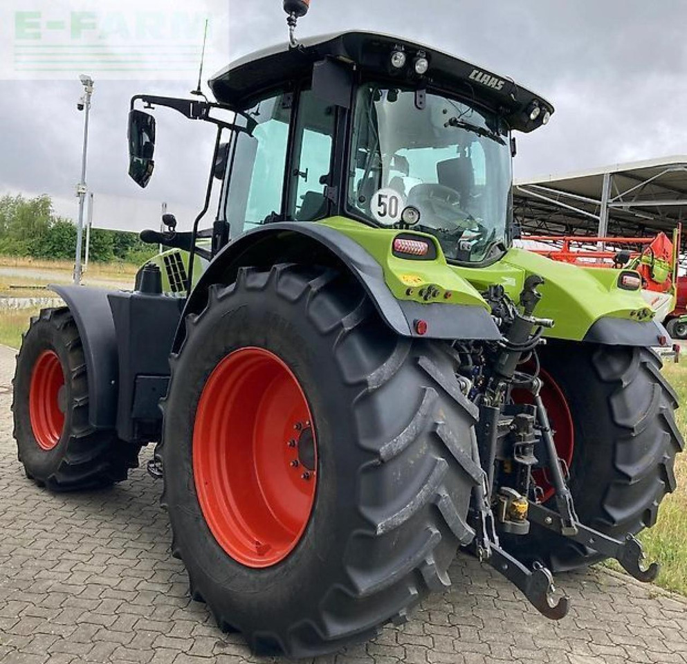 Tracteur agricole CLAAS arion 630 cmatic CMATIC