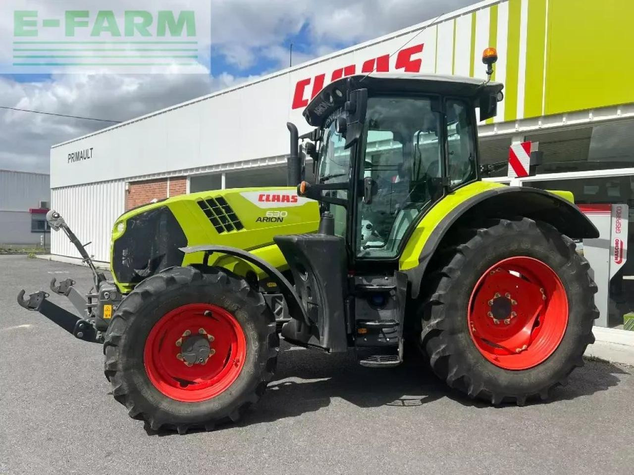 Tracteur agricole CLAAS arion 630 concept