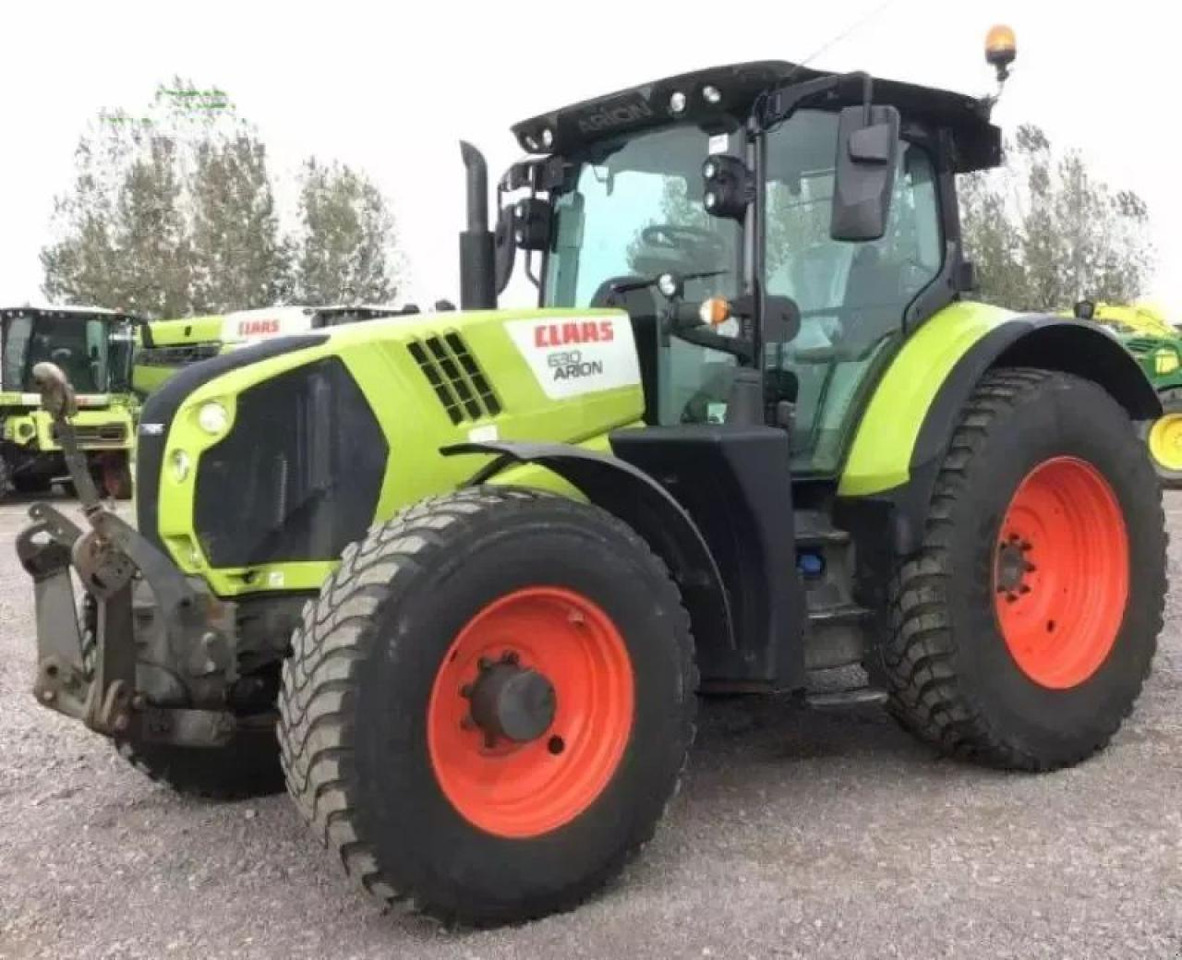 Tracteur agricole CLAAS arion 630 hexa
