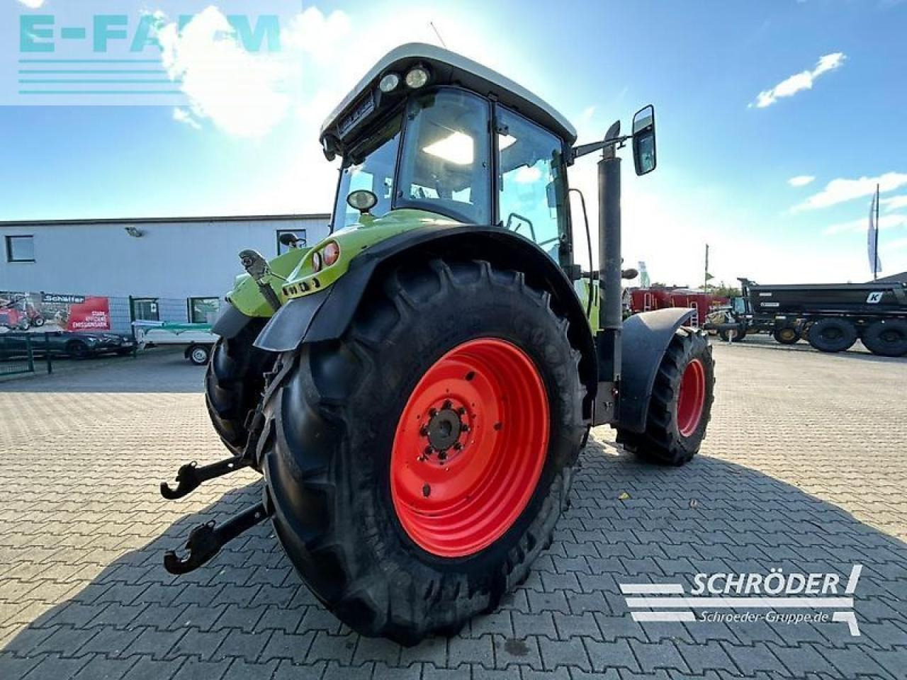 Tracteur agricole CLAAS arion 640