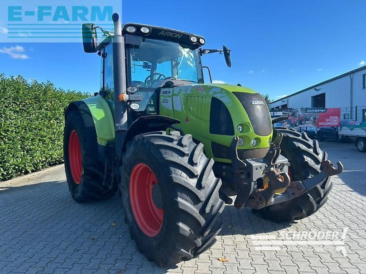 Tracteur agricole CLAAS arion 640