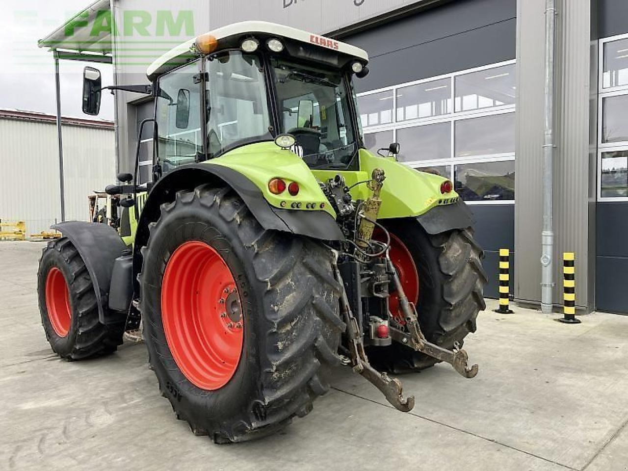 Tracteur agricole CLAAS arion 640 cebis