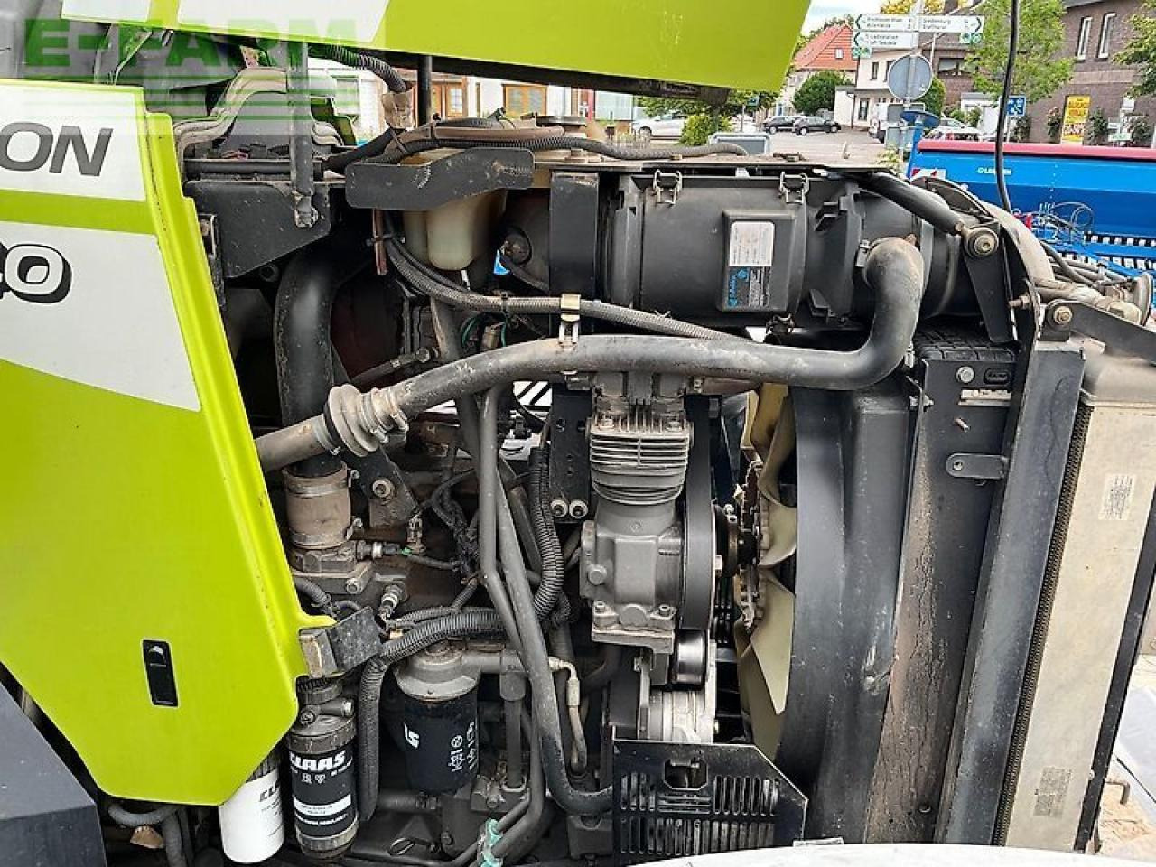 Tracteur agricole CLAAS arion 640 cebis 50km/h CEBIS