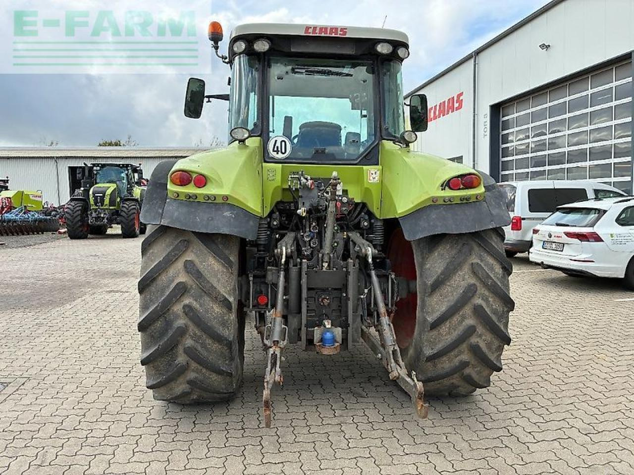 Tracteur agricole CLAAS arion 640 cebis CEBIS