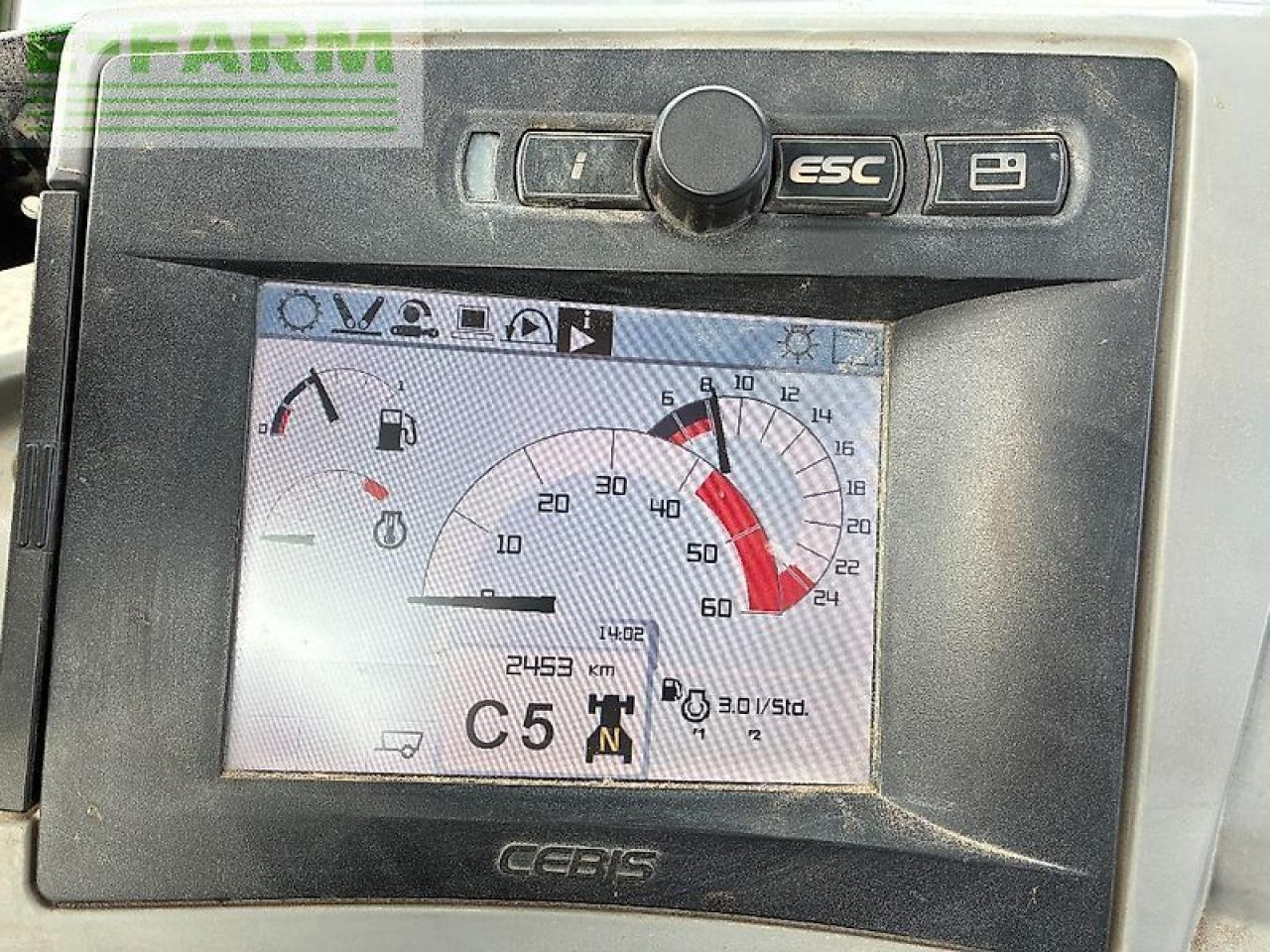 Tracteur agricole CLAAS arion 640 cebis CEBIS