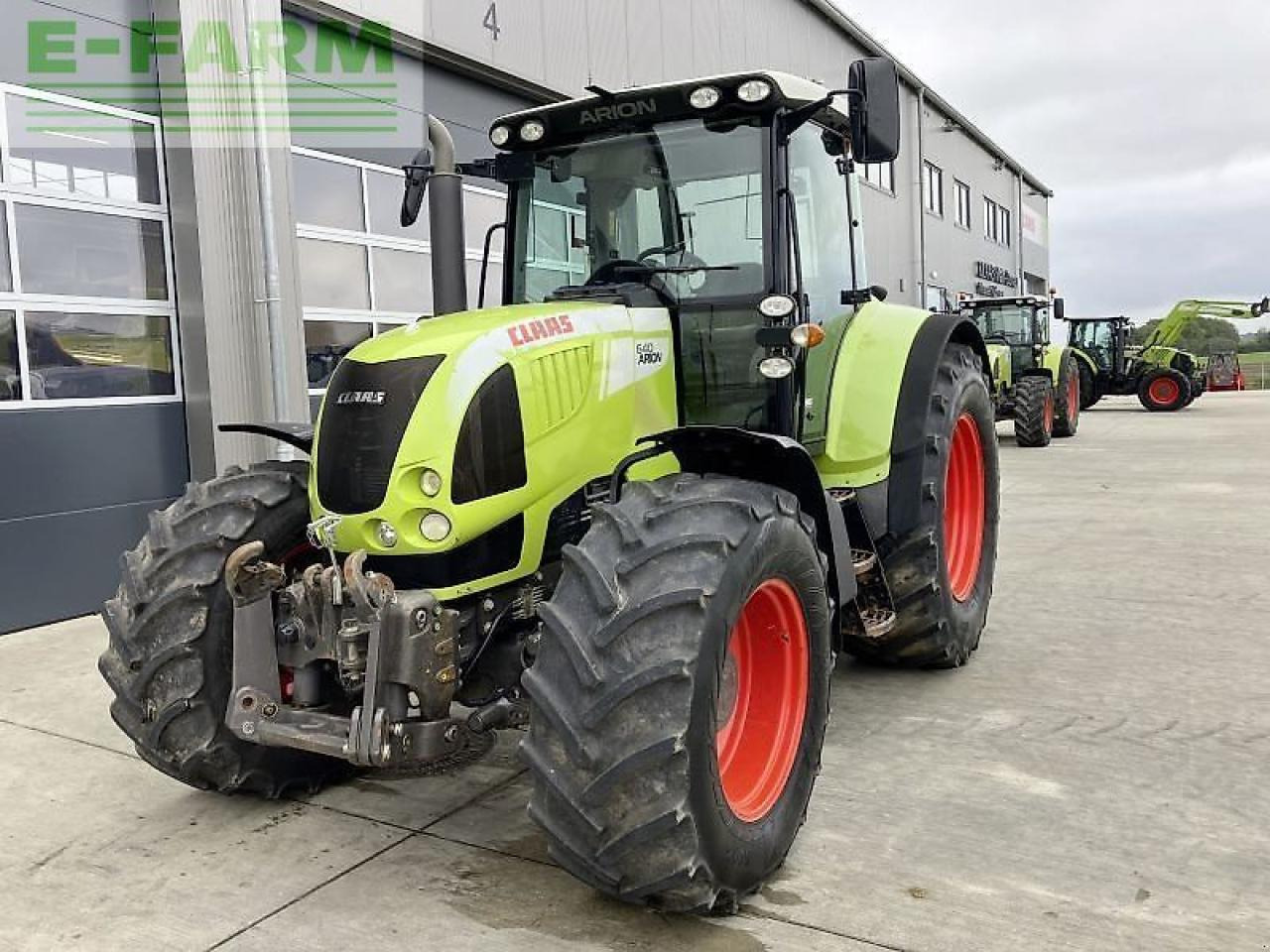 Tracteur agricole CLAAS arion 640 cebis CEBIS