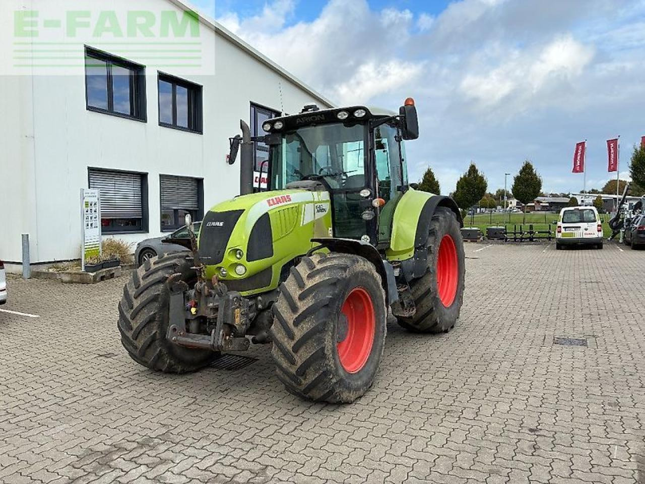 Tracteur agricole CLAAS arion 640 cebis CEBIS