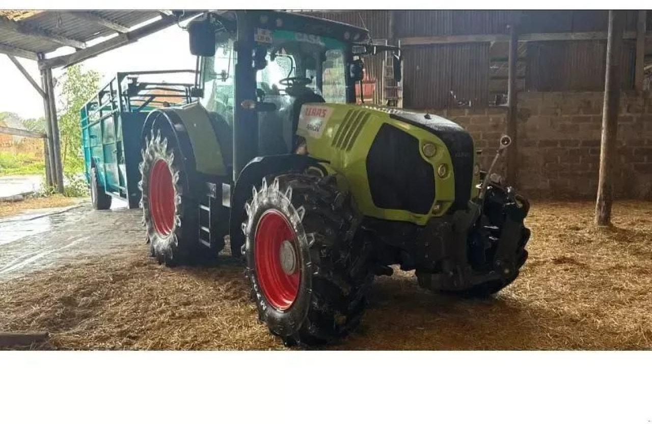 Tracteur agricole CLAAS arion 640 cis CIS