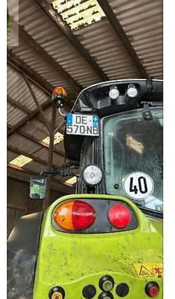 Tracteur agricole CLAAS arion 640 cis CIS
