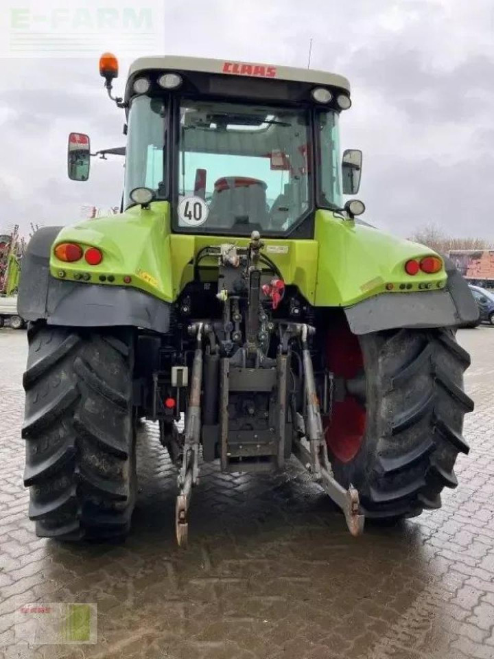 Tracteur agricole CLAAS arion 640 cis CIS