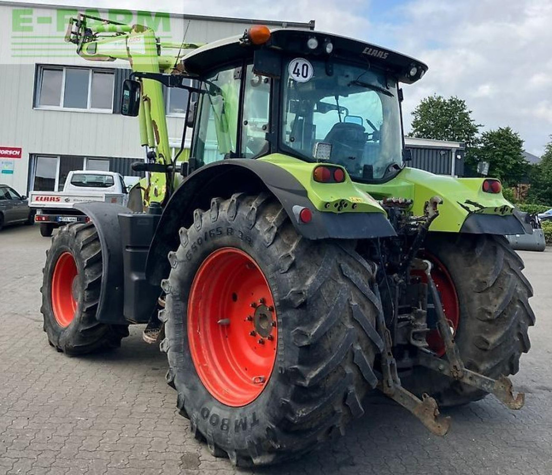 Tracteur agricole CLAAS arion 640 cis hexashift CIS